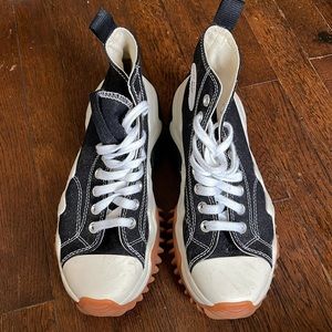 Converse Run Star Motion